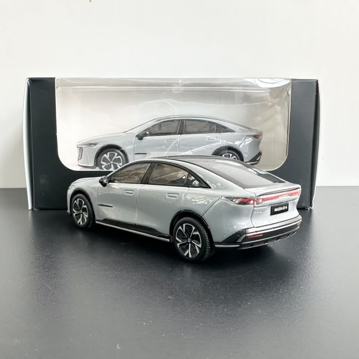 1/43 MAZDA EZ-6 Coupe Alloy Ca - огляд і ціна Renewable Energy Kids